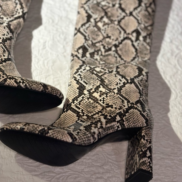 Zara animal print High heeled boots - Picture 10 of 10